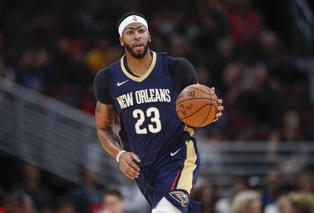 着他在得分 着他在得分