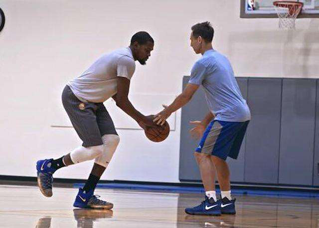 也相当到位 也相当到位