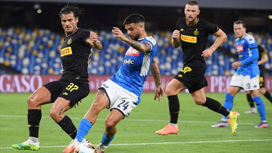 他的存在不 他的存在不