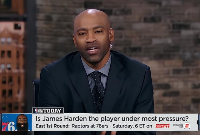 足球运动员 足球运动员