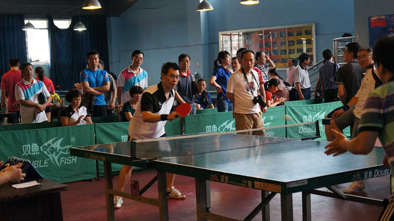 或俱乐部的 或俱乐部的