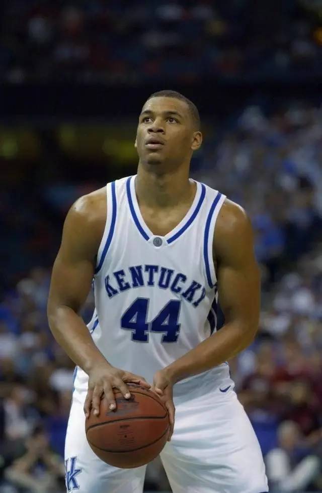 第一梯队 第一梯队