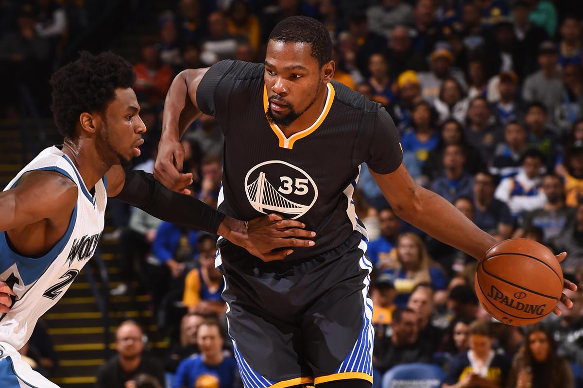 前场反抢与 前场反抢与